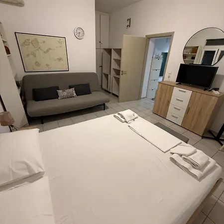 Araζω - Irakleia 乡村民宿 *