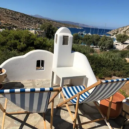 Araζω - Irakleia Landhuis